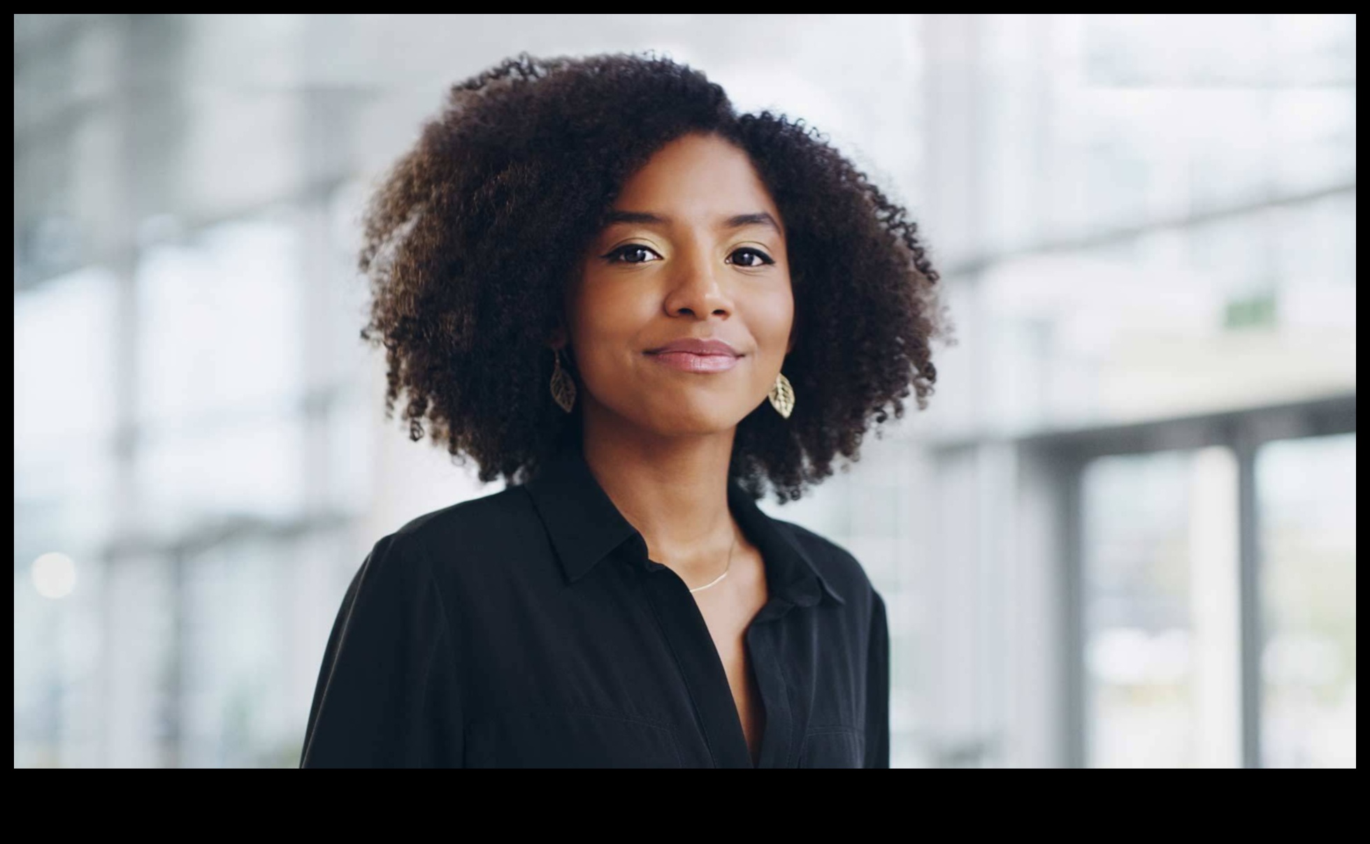 Kastaņbrūni mati, biznesa lietas: profesionālas frizūras birojam