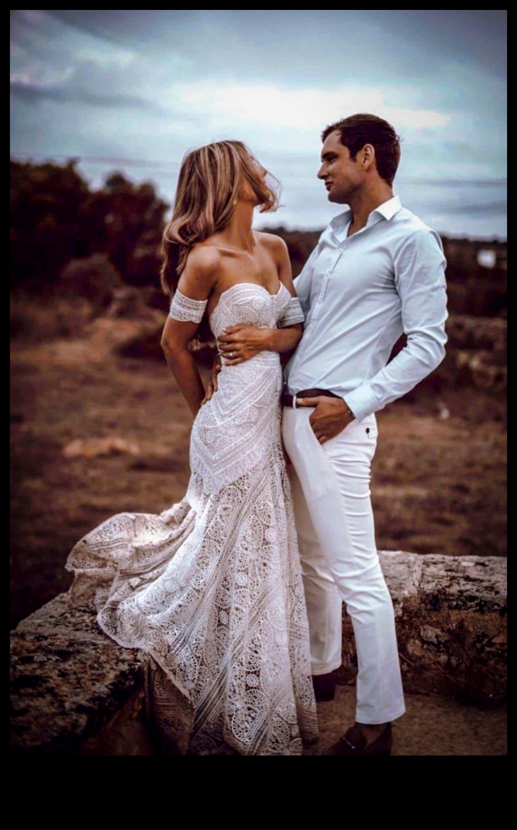 Nomadu nianses: Bohēmijas līgavas kleitas ārpus tendencēm