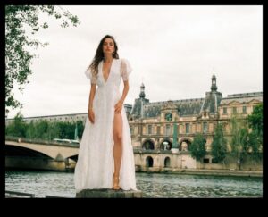 Graciozs mantojums: mūžīgas, izcilas kāzu kleitas