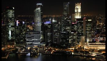 Urban Odyssey III: Atkal navigācija pilsētas ainavās dažādās kultūrās